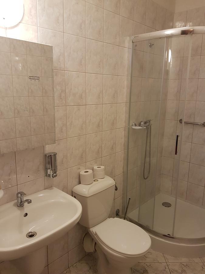 Chrobry Hotell Szprotawa Eksteriør bilde