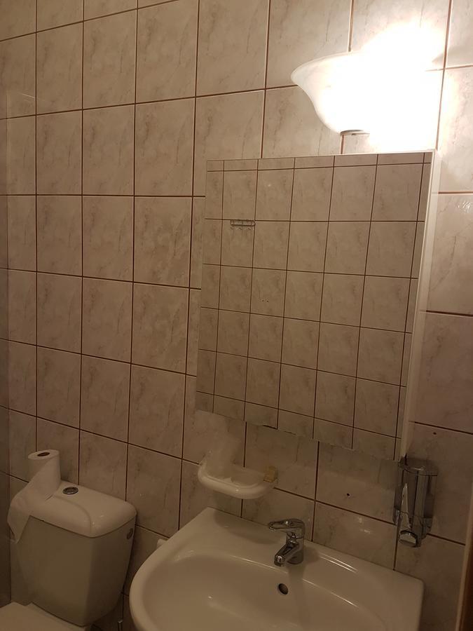 Chrobry Hotell Szprotawa Eksteriør bilde