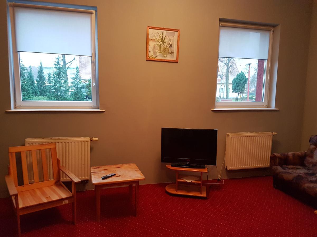 Chrobry Hotell Szprotawa Eksteriør bilde